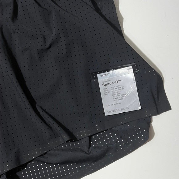 SATISFY 2.5" Distance Straight-Leg Logo-Appliquéd Space‑O™ Shorts - Small - Picture 6 of 9